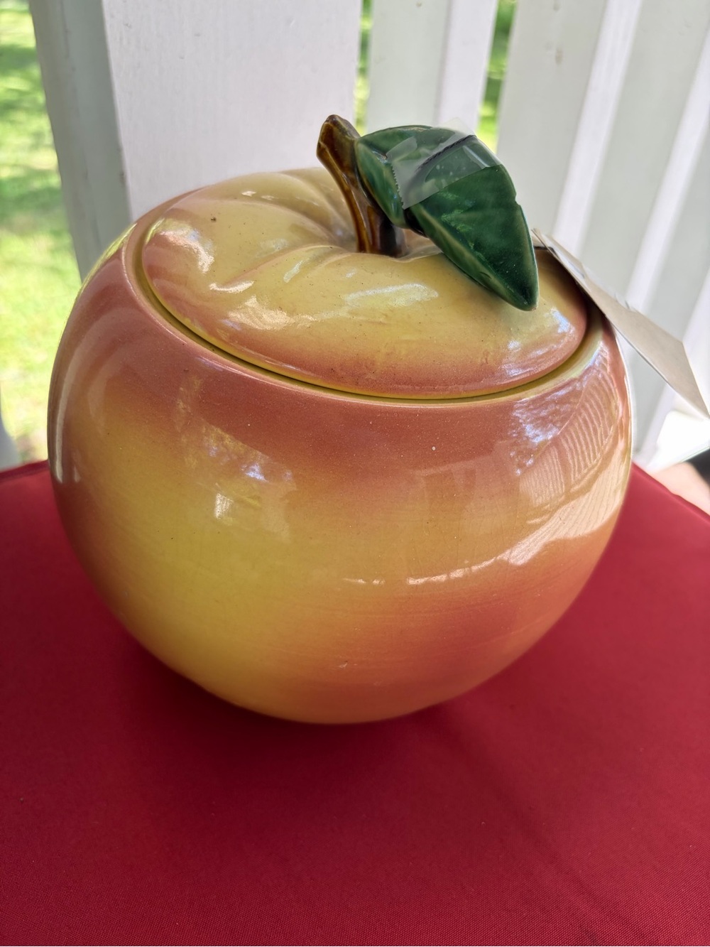 Large Vintage 1950’s McCoy Blushing Apple Cookie Jar In Green/Pink Stemmed Lid